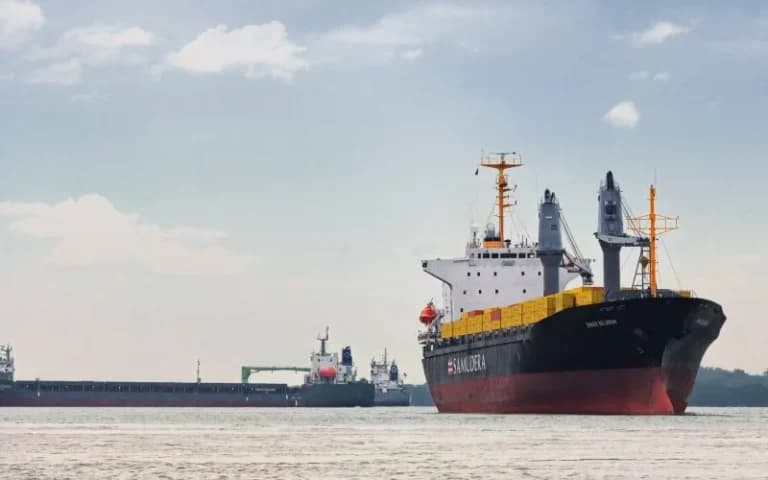 PT Samudera Indonesia Tbk: Perintis Pelayaran Nasional dan Penjaga Konektivitas Maritim Nusantara